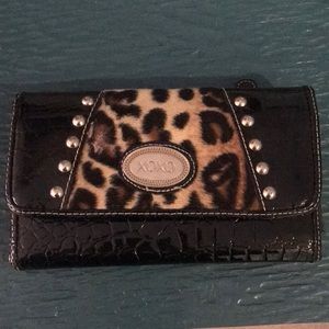 Trifold wallet